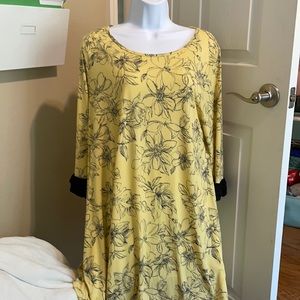 Yellow and navy dress